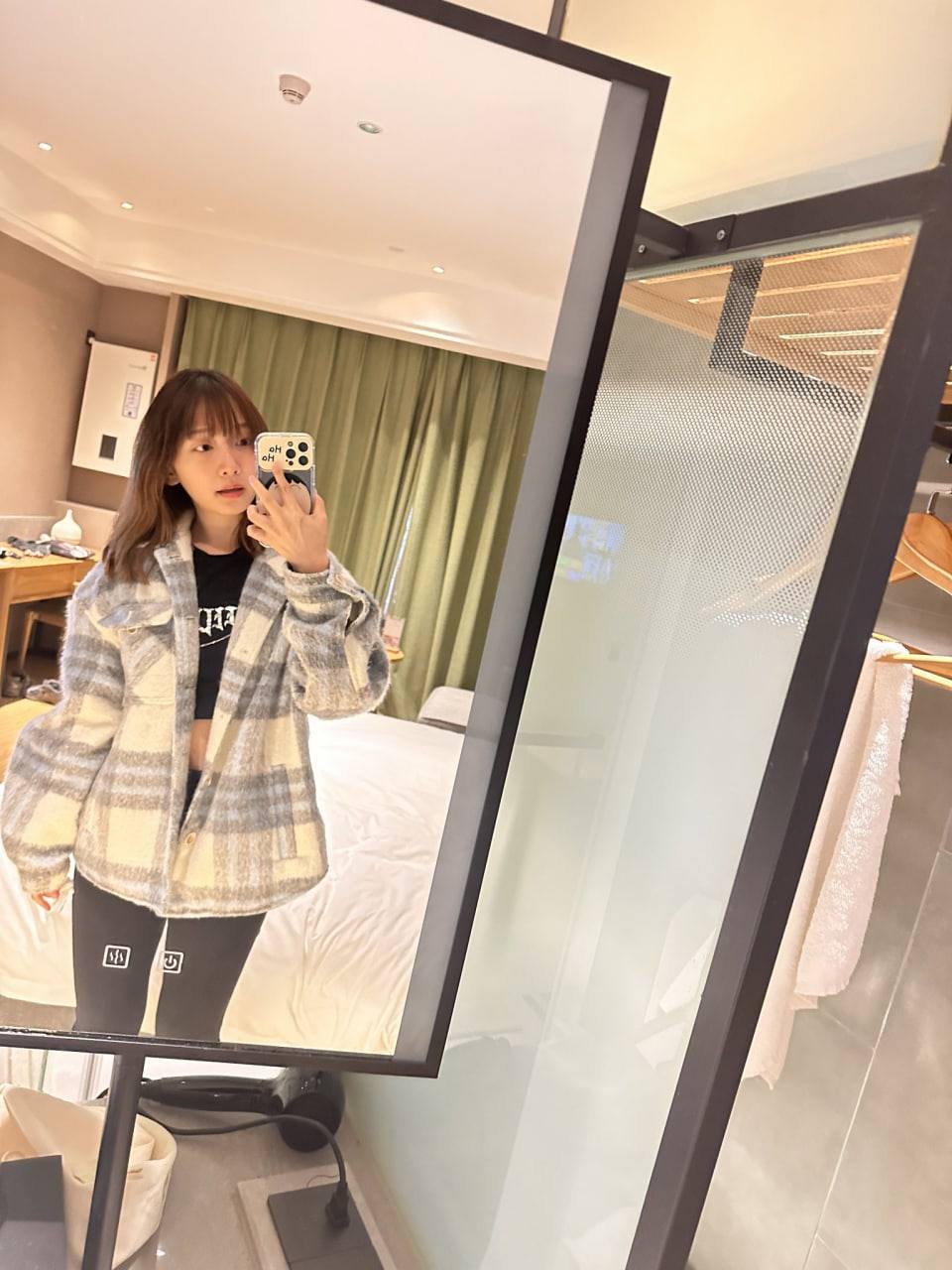 日韩综合在线视频-人人玩人人添人人澡免费 - 小鸡AV青青99