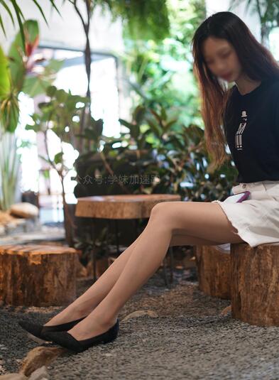 中文字幕一区在线观看-久久国产香蕉视频 - 小鸡AV黄上床大片