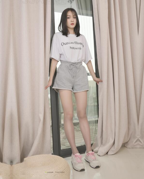 年轻女教师电影-林心如爱浴 - 小鸡AV国产高清视频免费观看