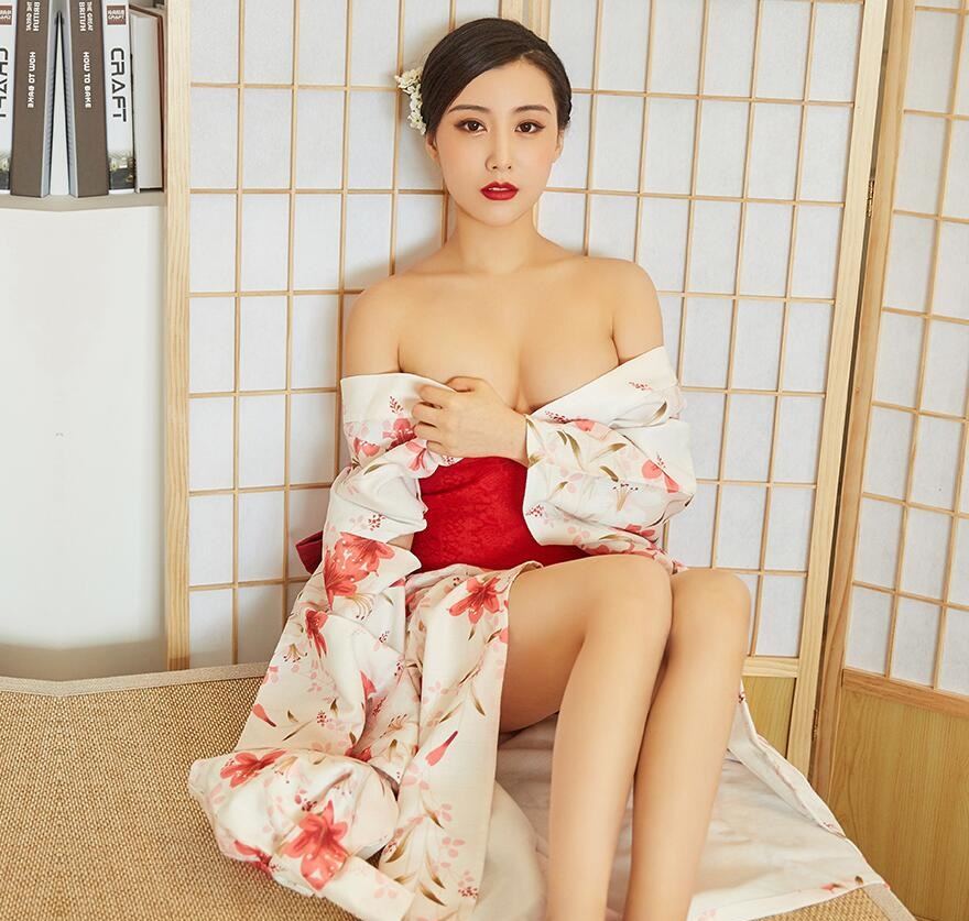 国产三级精品三级在线专区1-欧美激情久久久久久久大片 - 小鸡AV欧美日韩国产一区二区三区播放