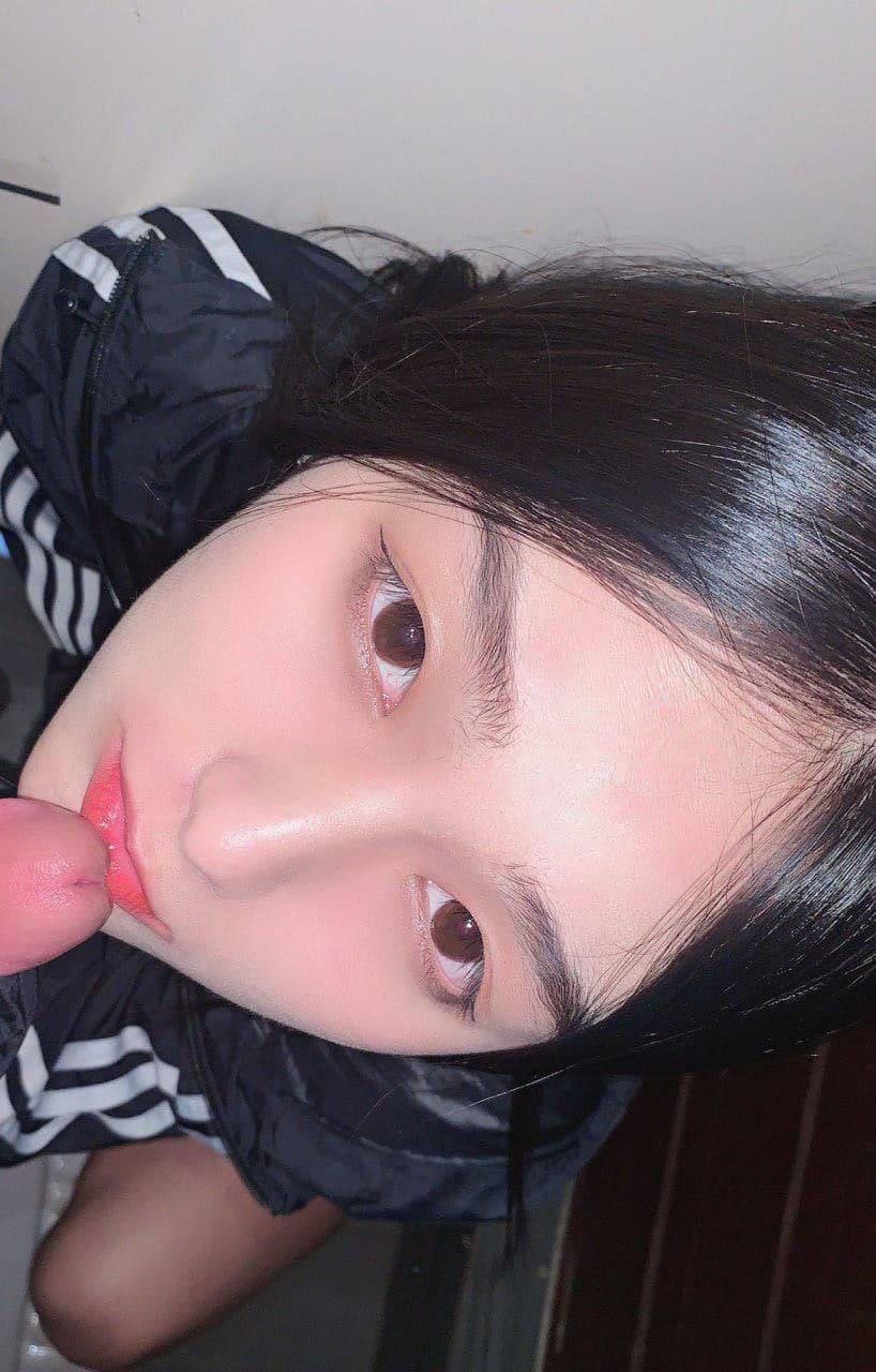 色戒未删完整版在线-客厅乱H伦交换 - 小鸡AV精品国产乱码久久久久久口爆