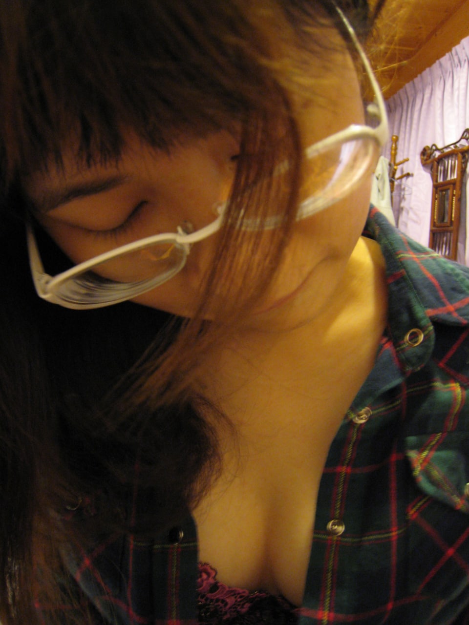 我和小伙子作爱时高潮-亚洲免费三级电影 - 小鸡AV大尺度床戏哔哩哔哩