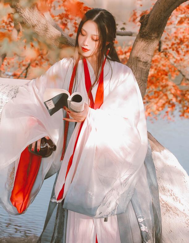 日韩亚洲人成在线-最近中文2019视频在线 - 小鸡AV久久美女性网