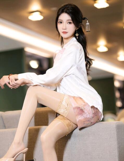 中文字幕在线网-稚嫩禁忌h1v1 - 小鸡AV国产精品久久二区三区色裕