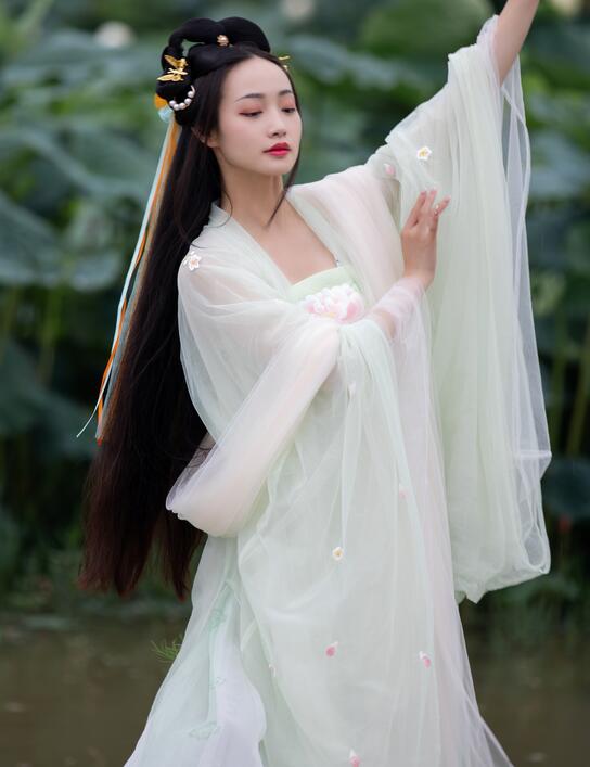 四川小少妇BBAABBAA-日本黄色一级网站 - 小鸡AV韩国大尺度床戏的片段