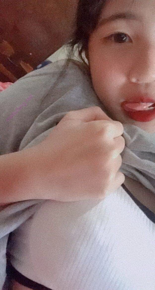 张柏芝衣服滑落豪放露双乳-男性真人交性全过程 - 小鸡AV抽搐电击罚女仆夹震蛋器憋尿虐乳