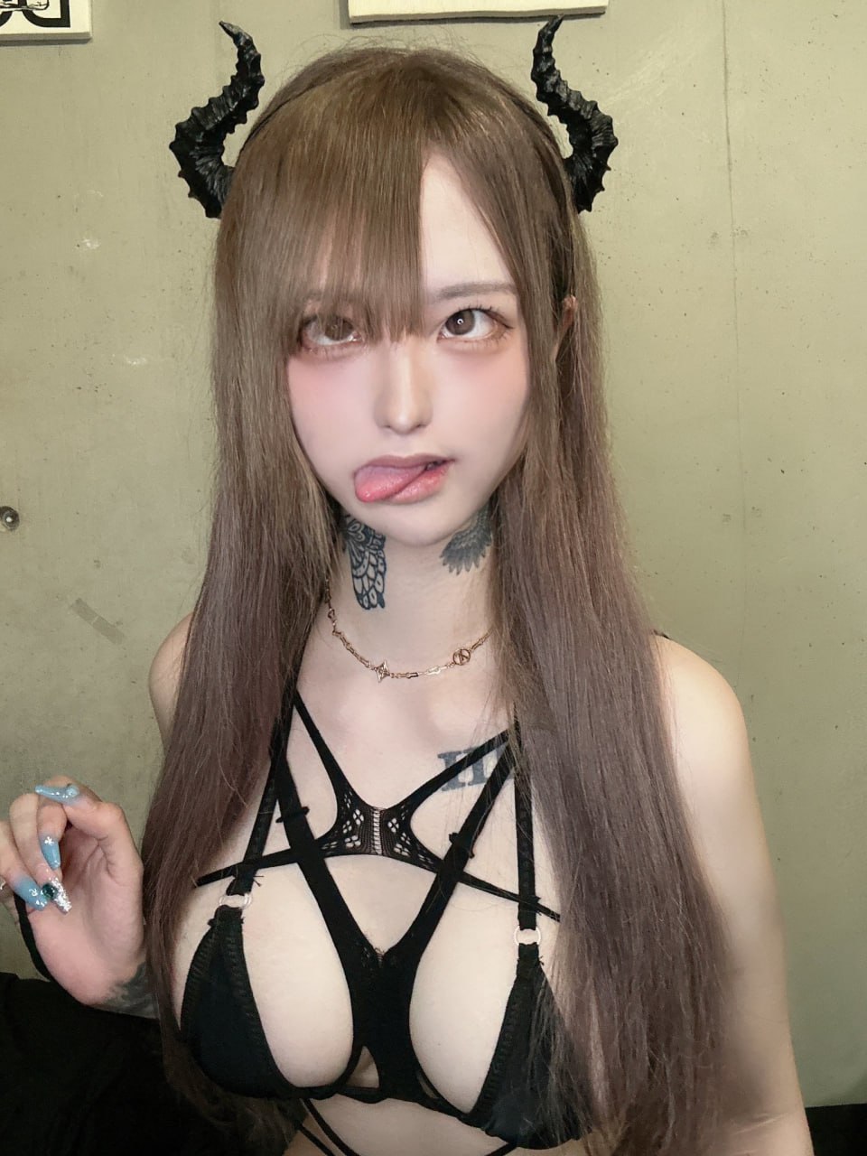 国产性色强伦免费视频-日本欧美日韩 - 小鸡AV久久99久久99精品免费看动漫