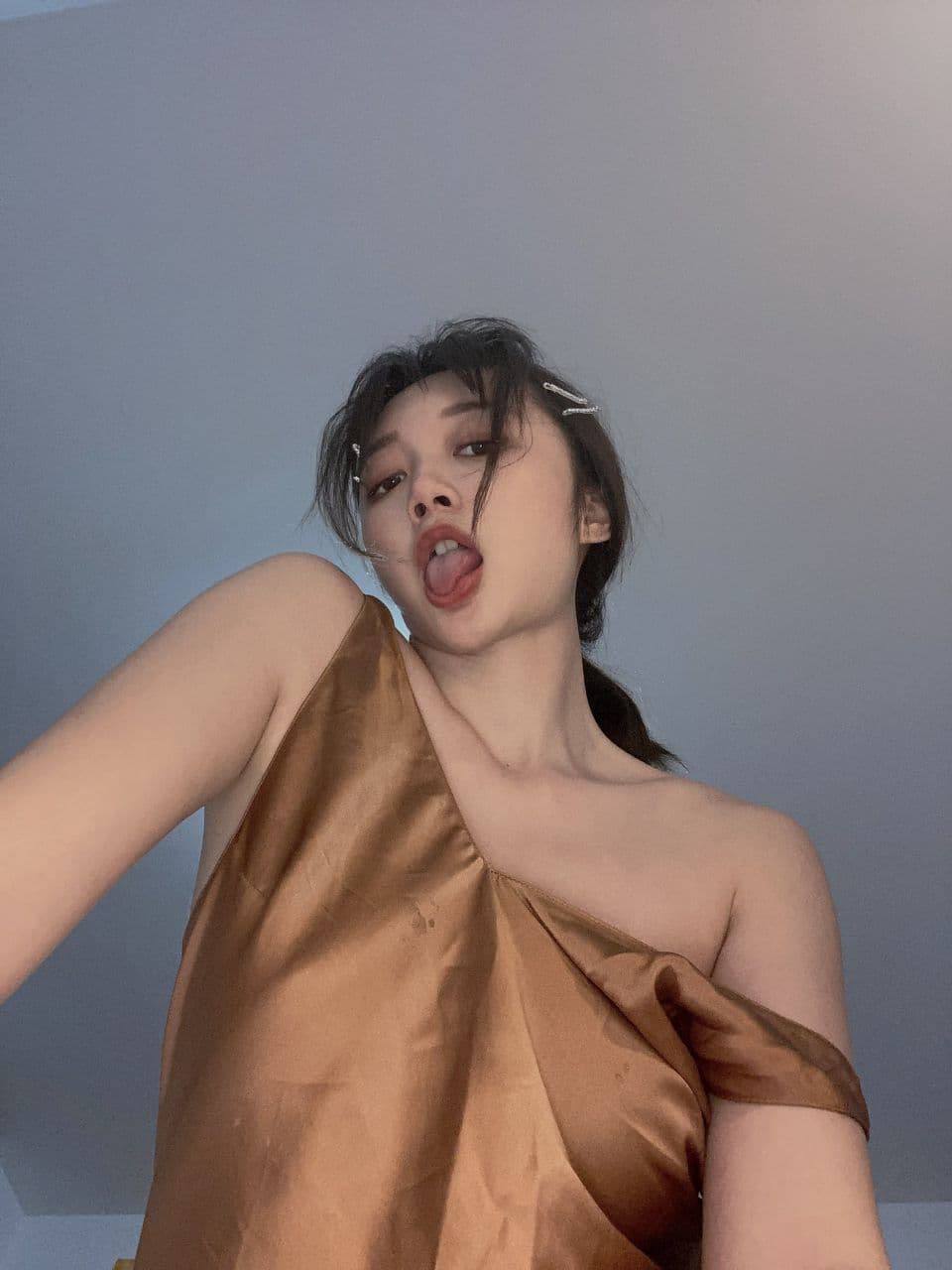 亲胸亲嘴床震刺激视频大全-国产萌白酱在线一区二区 - 小鸡AV97精品超碰一区二区三区