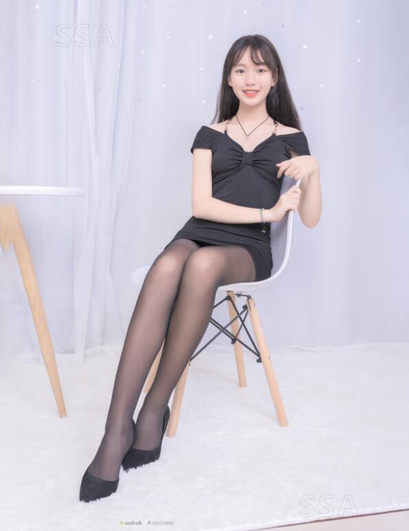 末满18影院禁-人妻巨大乳一二三区 - 小鸡AVA片做爰片仑理片免费看