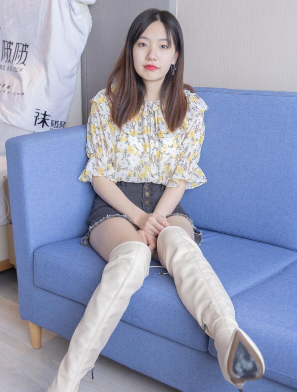 99国产精品一区二区-久久精品视频一区二区三区 - 小鸡AV男人边吃奶边摸下面好爽视频