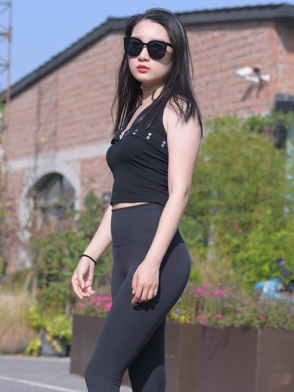 18到20岁女人毛片一区-碰碰碰人人澡人人爱摸 - 小鸡AV日日碰夜夜爽