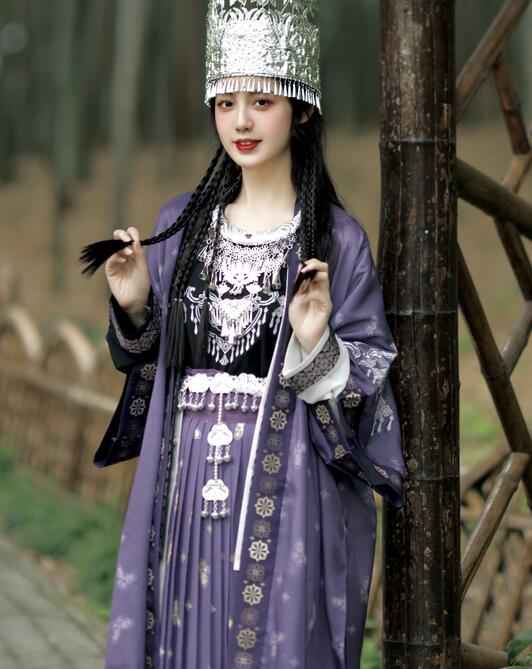 美女黄色免费网站-欧美视频亚洲色图 - 小鸡AV色综合婷婷