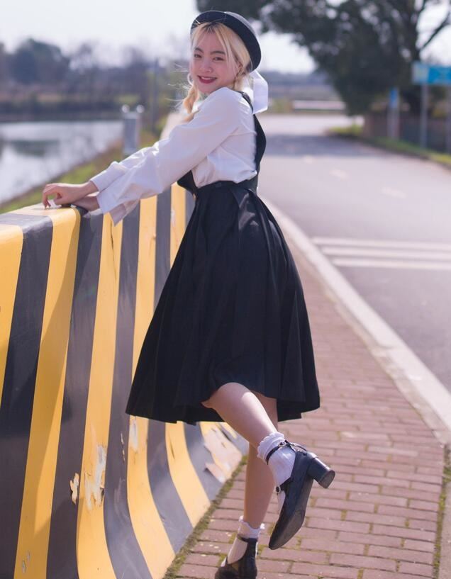 HONGKONGDOLL看片黄-催眠玩弄丝袜人妻 - 小鸡AV荡乳尤物3HP1V5