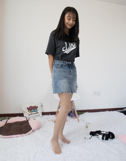 在线观看黄p免费-a国产乱理伦片在线观看夜 - 小鸡AV两攻一受肉调教打屁股