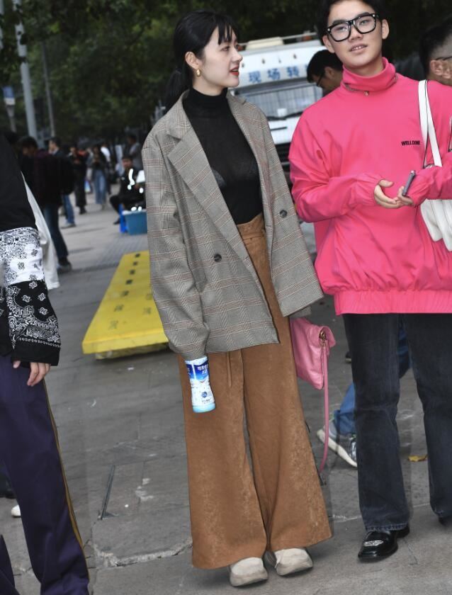 高h原耽肉汁动漫视频-SOX69性真实刮伦XX四川 - 小鸡AV18美女腿打开无遮软件