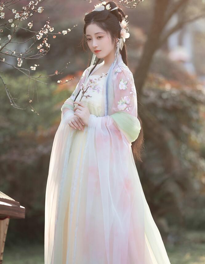 伊人久久大香线蕉综合热线