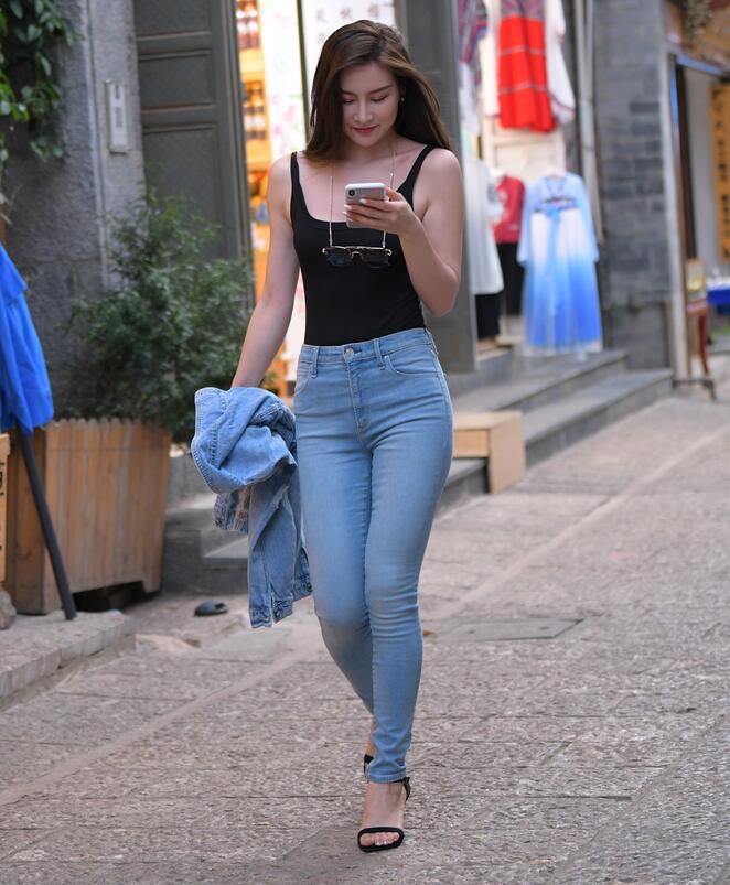 欧美日韩在线视频播放-久久精品国产亚洲精品 - 小鸡AV欧美中文字幕一二三四区