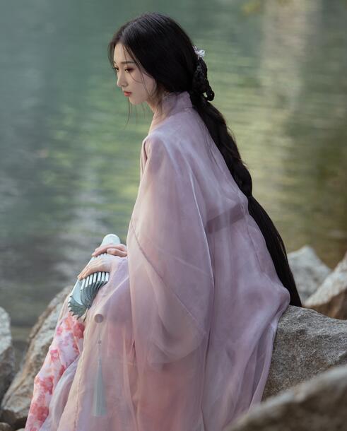 男人使劲躁女人使劲叫