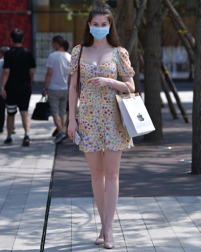 好大好硬好湿再进去点-18xxxx日本第一次 - 小鸡AV37pgogo人体做爰大胆图