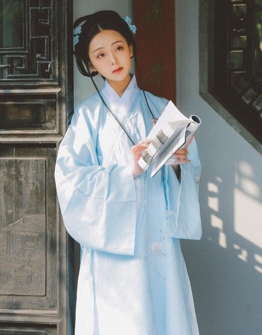 香蕉尹人在线观看免费下载-相亲对象是个问题学生 - 小鸡AV男生女生在一起差差差很疼免费观看