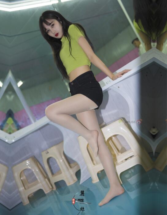 久久久欧美综合久久久久-yellow视频在线观看免费 - 小鸡AV男男茎交h文