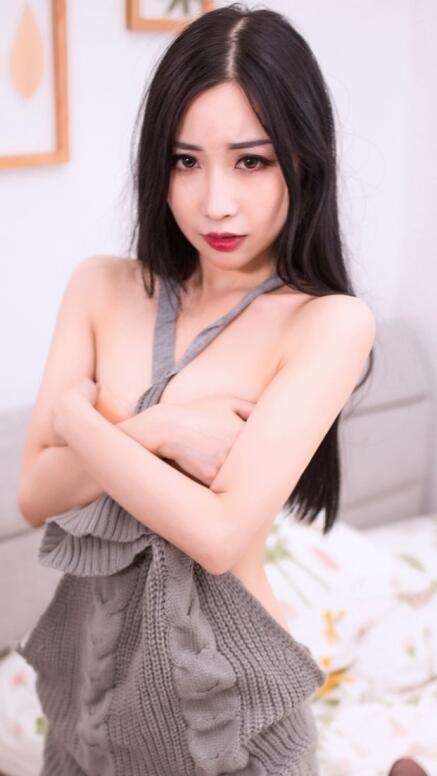 亚洲成AV人片一区二区三区-熟女倶楽部1011熟女倶楽部 - 小鸡AV女主播扒开屁股给粉丝看尿口