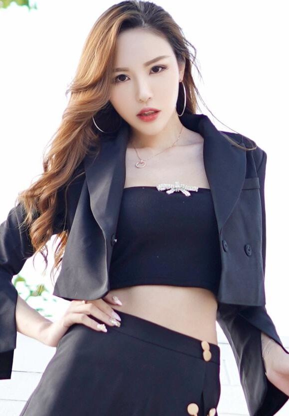 一二三四观看视频社区在线-无套内谢少妇毛片A片AV - 小鸡AV古代荡女丫鬟高H辣文纯肉