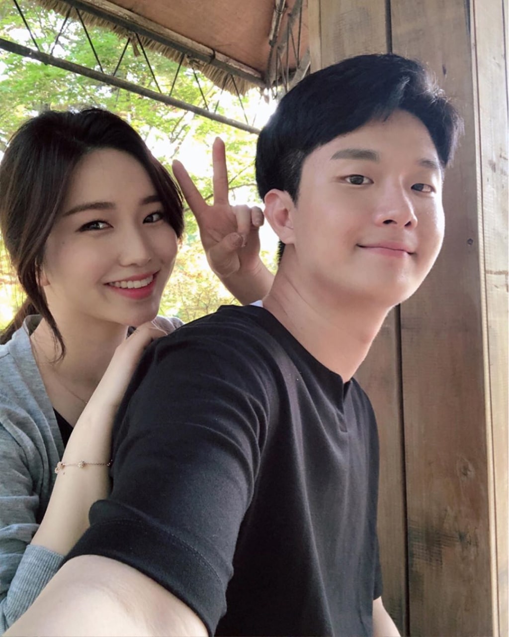 伊人网在线免费视频-亚洲午夜精品国产电影在线观看 - 小鸡AVxart欧美在线播放精品4k