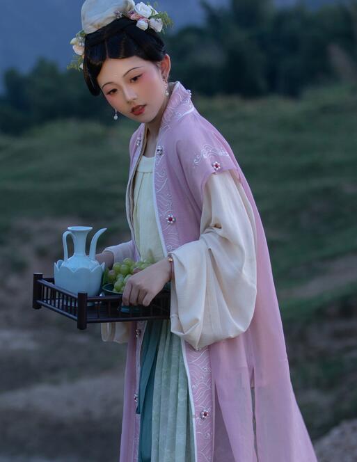 国产成人精品美女在线