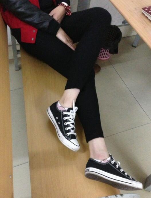 一级特黄aaa大片大全-丰满年轻岳欲乱 - 小鸡AV欧美又粗又硬又大免费视频