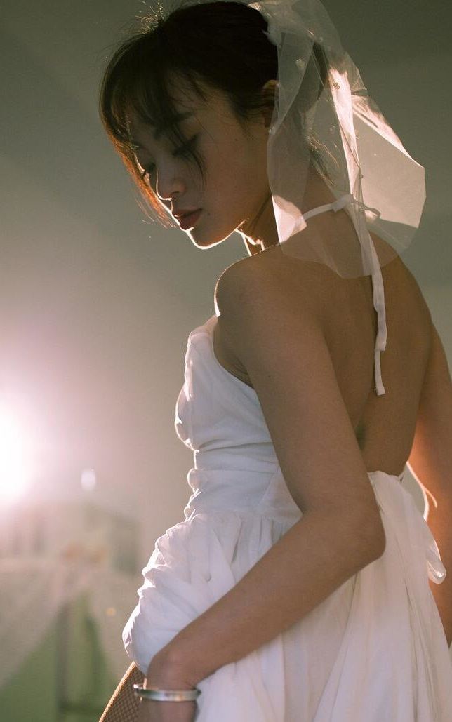 亚洲精品在线不卡-久久伊人亚洲 - 小鸡AV播九公社成人综合网站