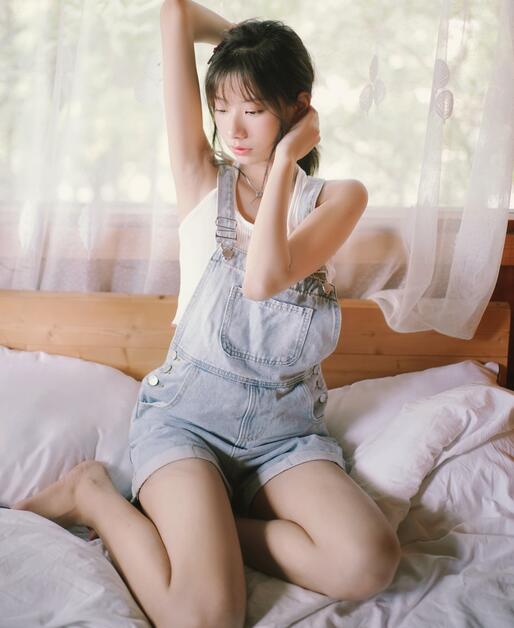 国产精品视频免费视频-啊轻点灬大巴太粗太长了军人 - 小鸡AV日韩1级片