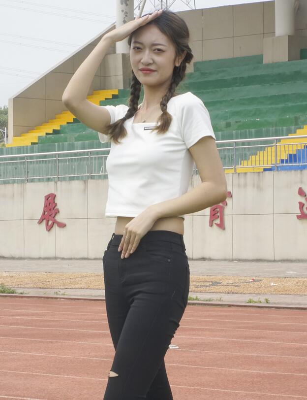 少妇伦子伦精品无码-国产日本一线在线观看免费 - 小鸡AV日本大胆色情高清视频