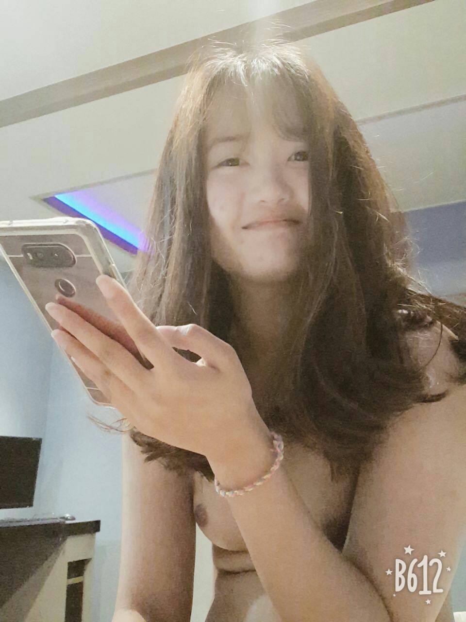 高h原耽肉汁动漫视频-SOX69性真实刮伦XX四川 - 小鸡AV久久久精品久久久久久久久久久