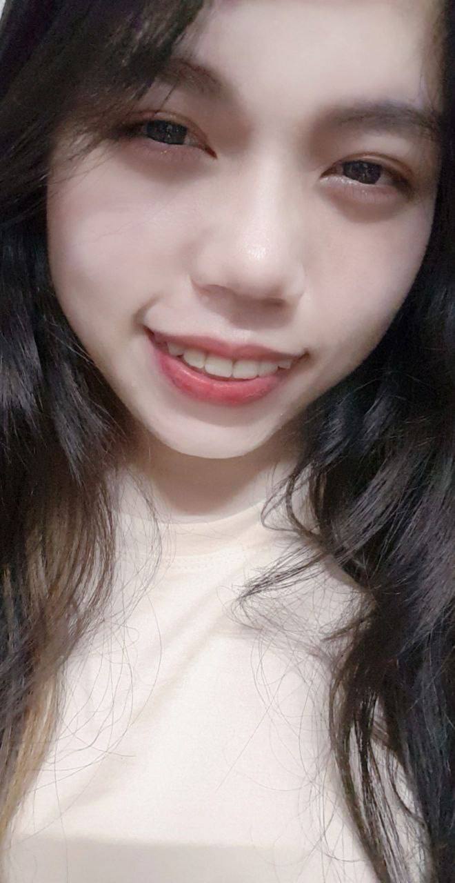 《丰满的女邻居》韩国-很详细的肉肉床文过程片段 - 小鸡AV公车上强插H