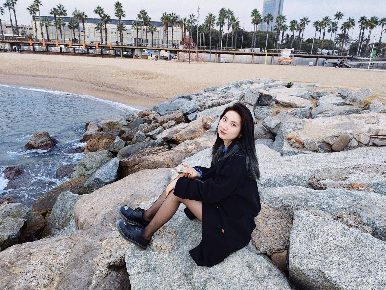 天天射夜夜操-国产人成精品午夜在线观看 - 小鸡AV水面之下