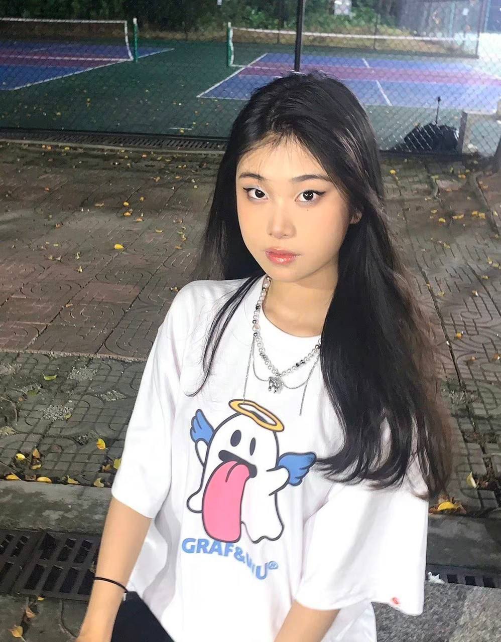 亚洲天堂久久久-大胸美女裸身色诱网站 - 小鸡AV人人射人人插