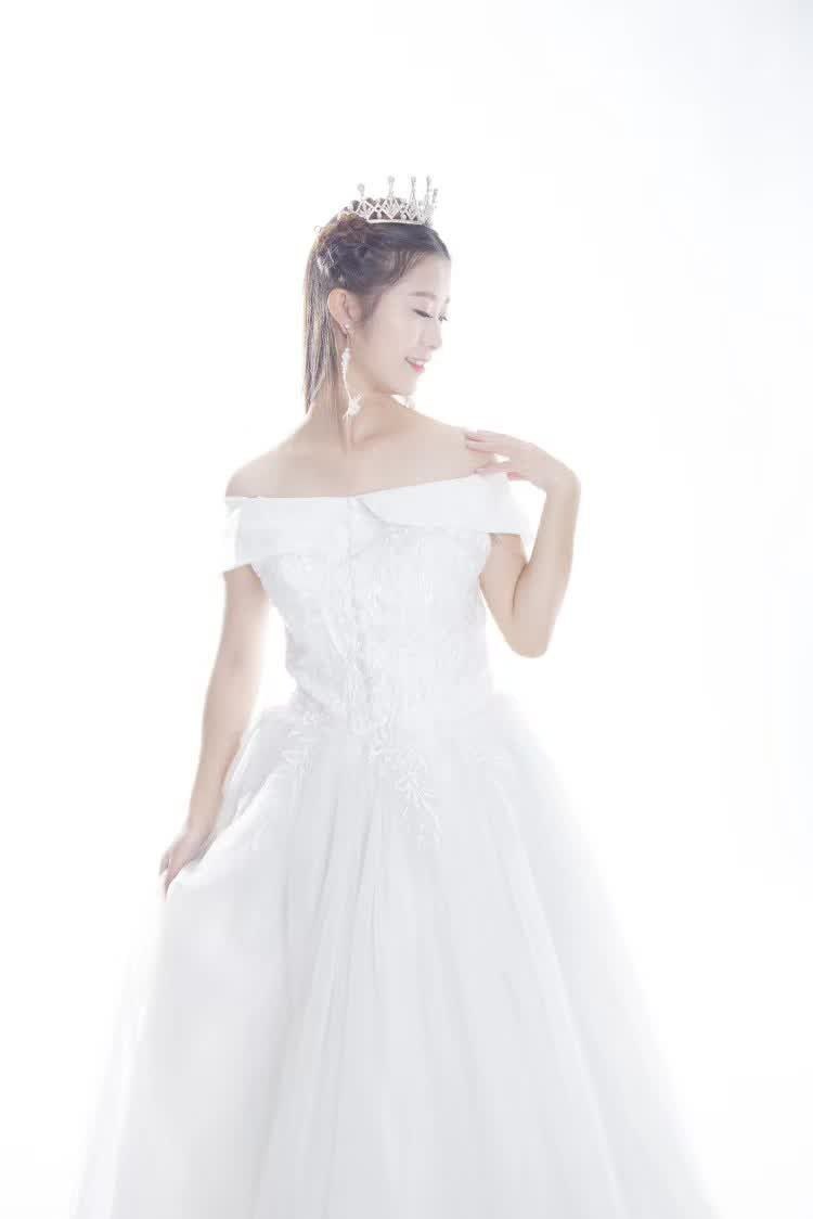 老师h口漫画全彩无遮盖-黄漫无遮挡 - 小鸡AV国产我把她日出白浆视频