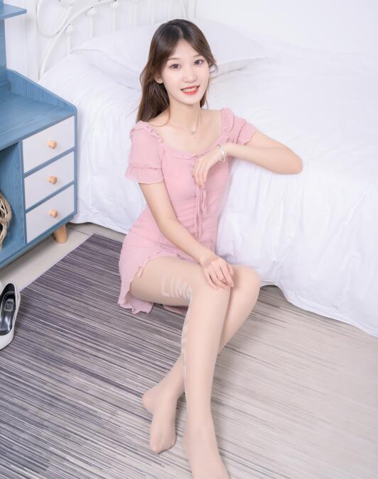 美女黄色免费网站-欧美视频亚洲色图 - 小鸡AV黄视频免费在线看