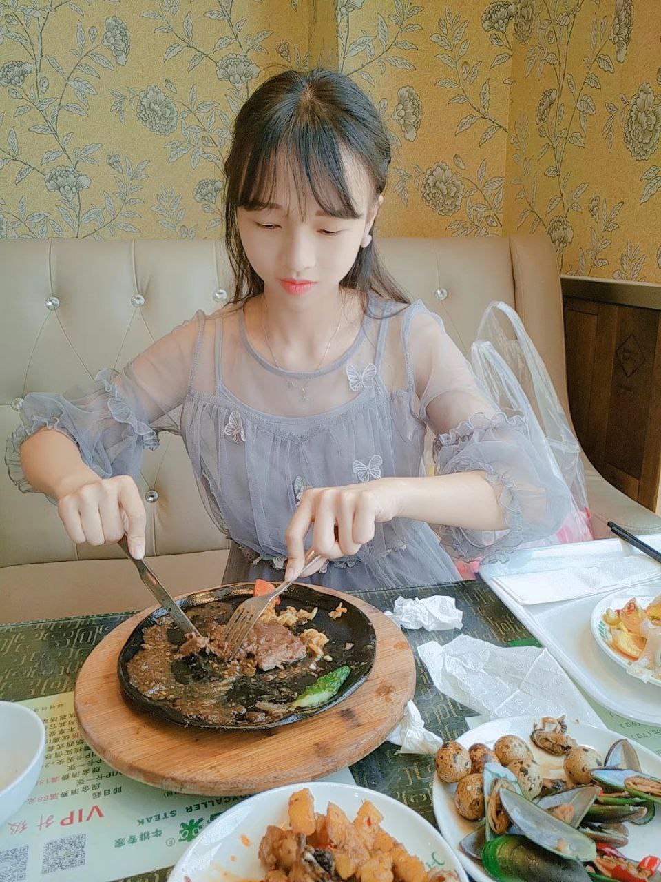 国偷自产一区二区免费视频-久久嫩草影院网站 - 小鸡AV亚洲国产中文字幕在线观看