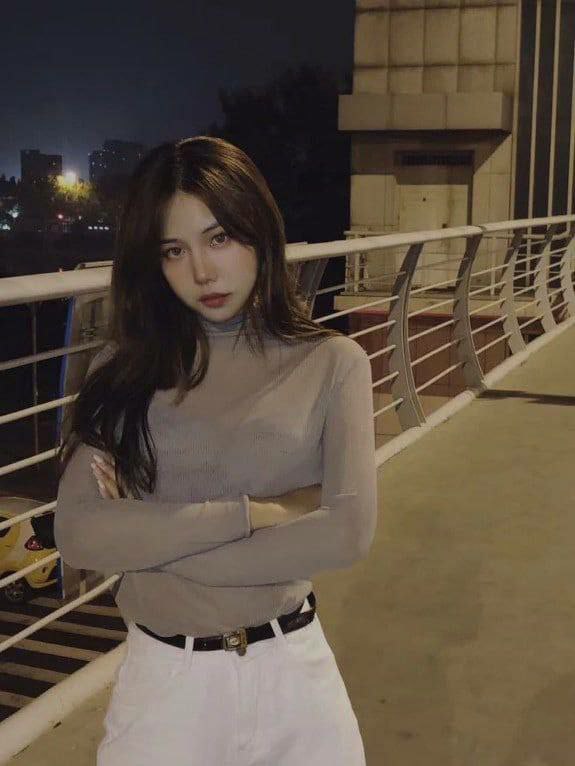 aⅴ一区二区三区无卡无码-成人精品综合免费视频 - 小鸡AV高辣h文乱乳h