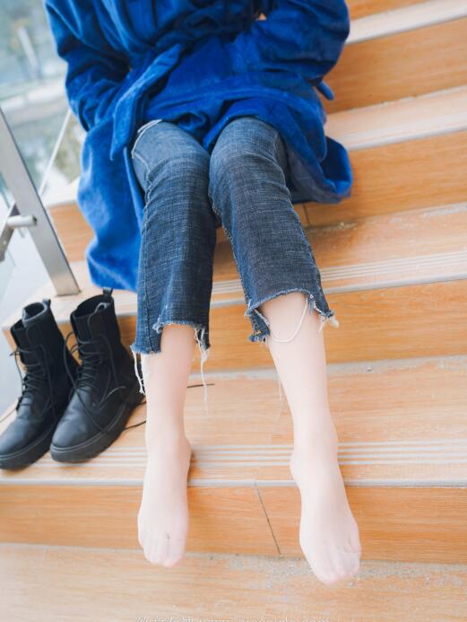 黑liao社区-受被绑在床头玉势双腿大分bl - 小鸡AV黄色软件草莓视频