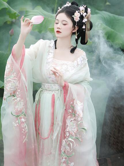 日韩欧美**字幕-一拳超人第3季免费观看完整版 - 小鸡AV国产精品久久久久久久久齐齐