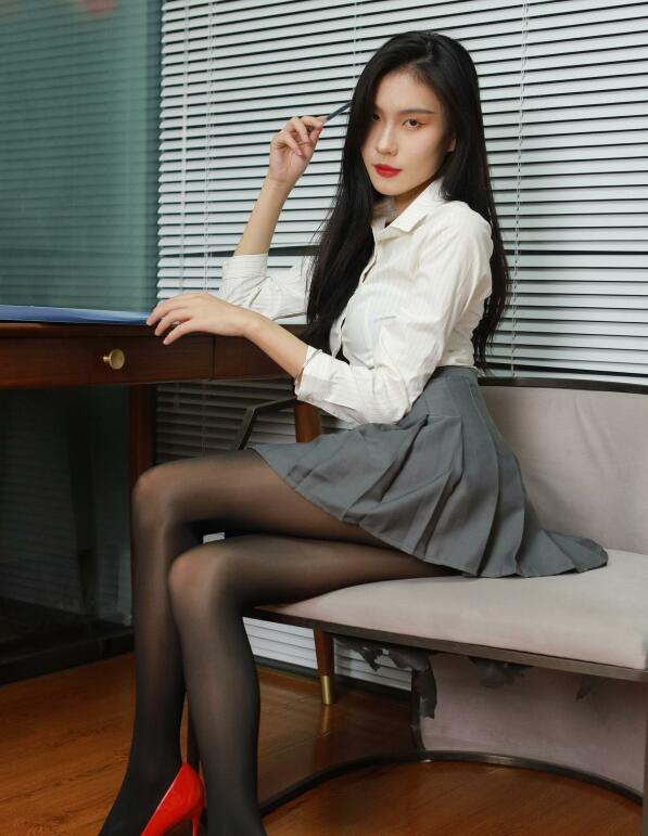 年轻的小姐-中文字幕在线视频网站 - 小鸡AV啪啪99久久综合精品色