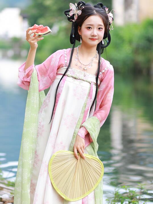 漂亮的保姆6完整版在线播放-久久高清内射无套 - 小鸡AV伦伦影院午夜理论片