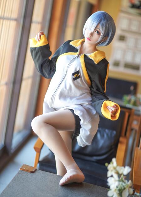 国产白丝jk被疯狂输出视频下载-中文字幕乱人伦 - 小鸡AVwww.av视频在线