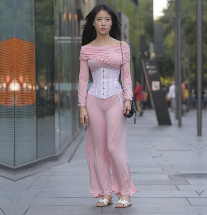 高清女主播一区二区三区-2017狠狠 - 小鸡AV竹内麻耶