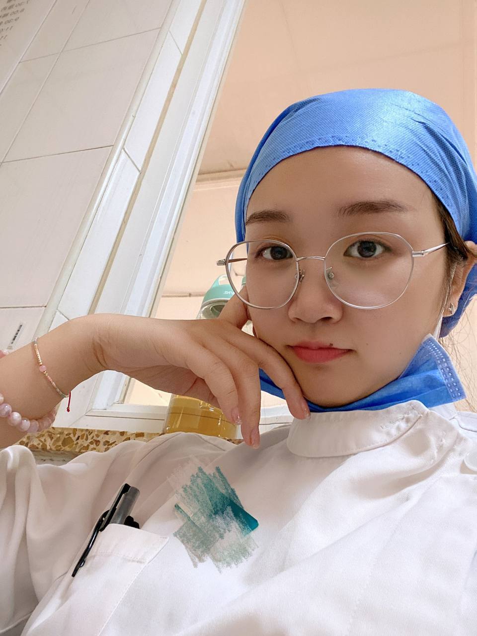 色噜噜在线播放-在线成人国产 - 小鸡AV中文字幕视频一区